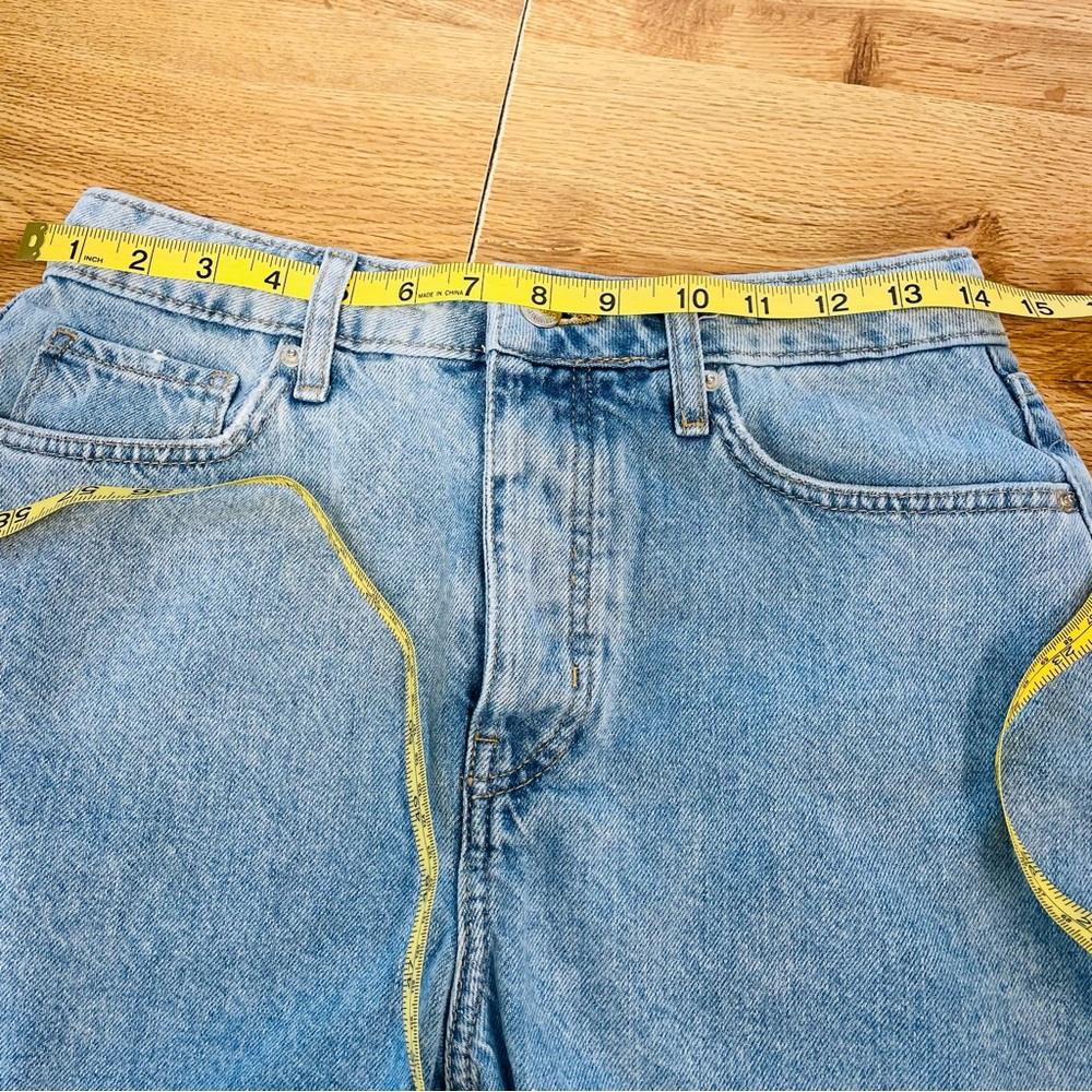 Women’s blue short
